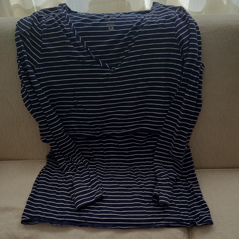 Thyme Maternity Blue and White Fitted Long Sleeve Tee